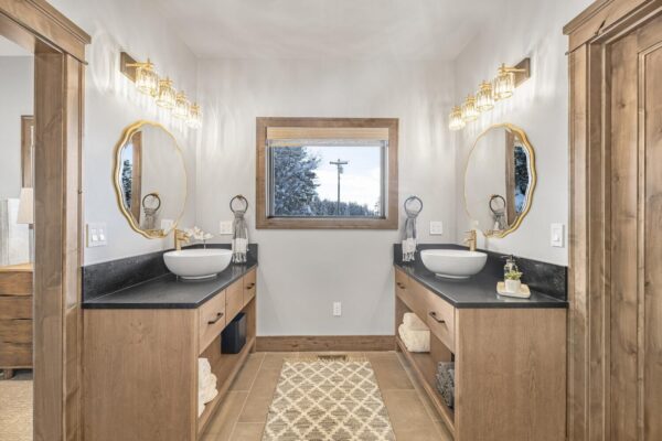 huckleberry-beach-cabin-image (42)